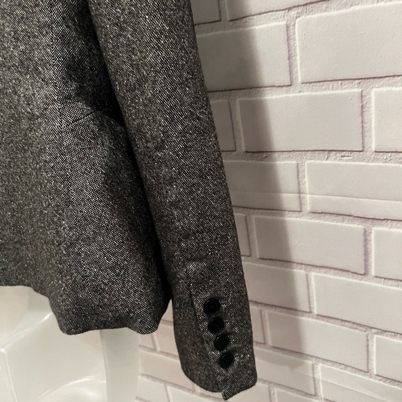 TALBOTS women gray blazer /size 8 - Picture 7 of 16